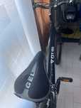 Vendo bicicleta , pra desocupar espaço, em bom estado.
