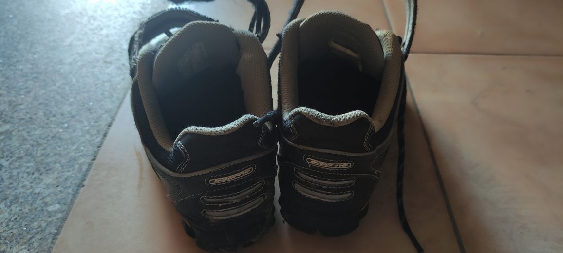 Sapatos 39 BTT GAERNE