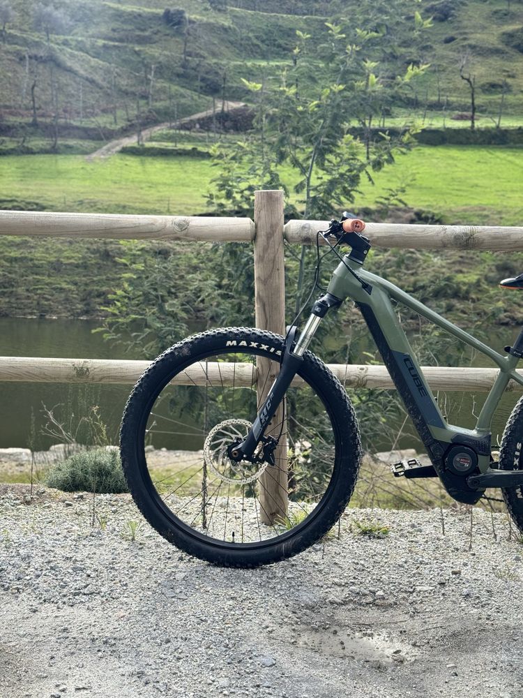 E-bike Cube Reaction Hybrid Race 625