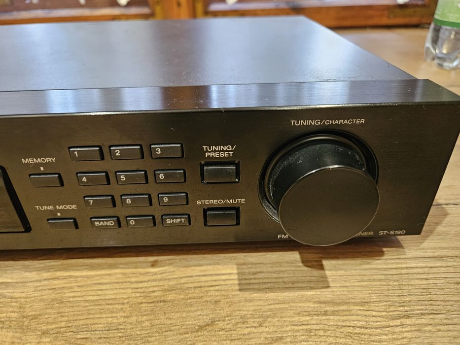 Tuner Sony st-s190