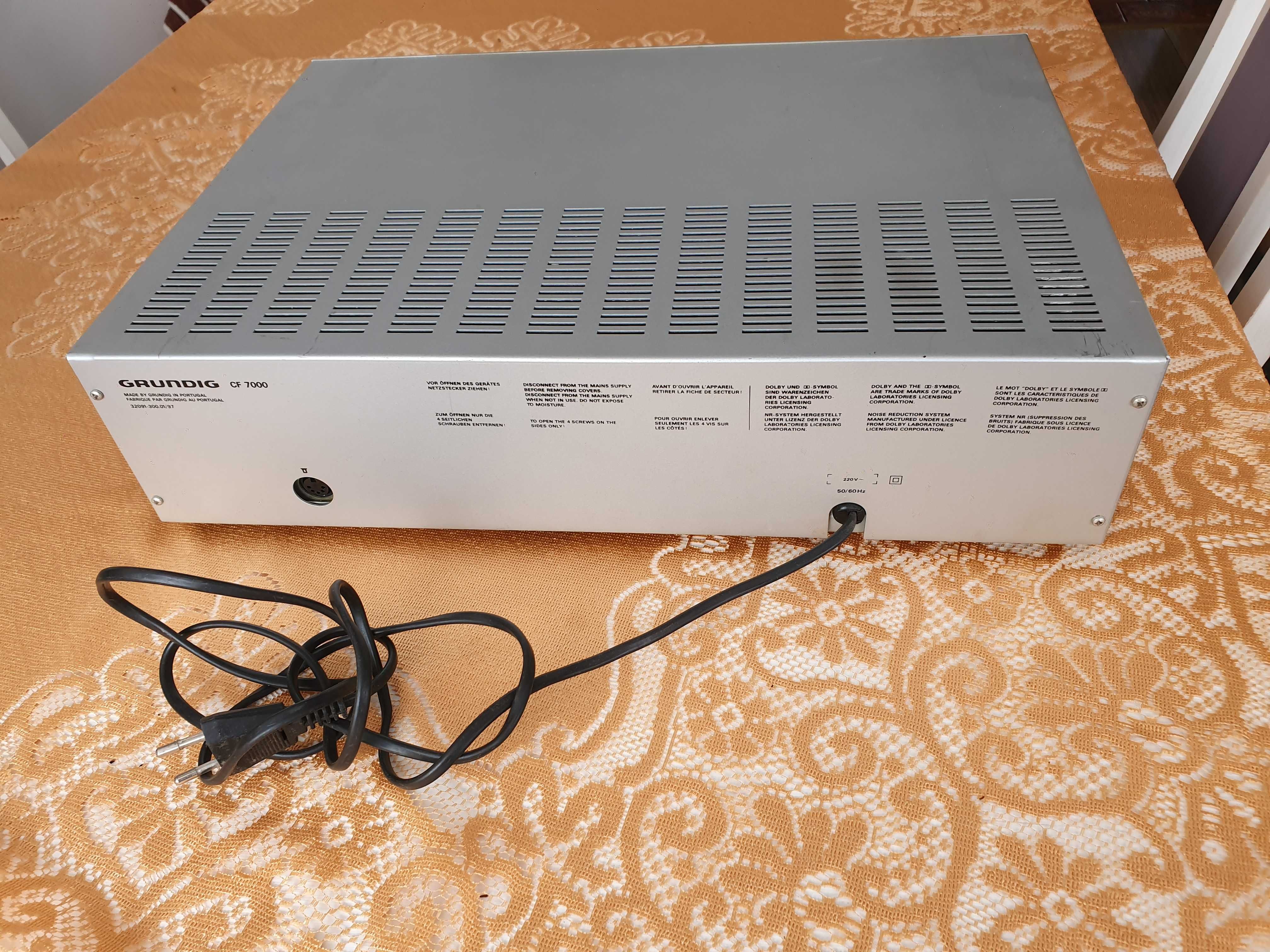 Magnetofon deck Grundig CF 7000
