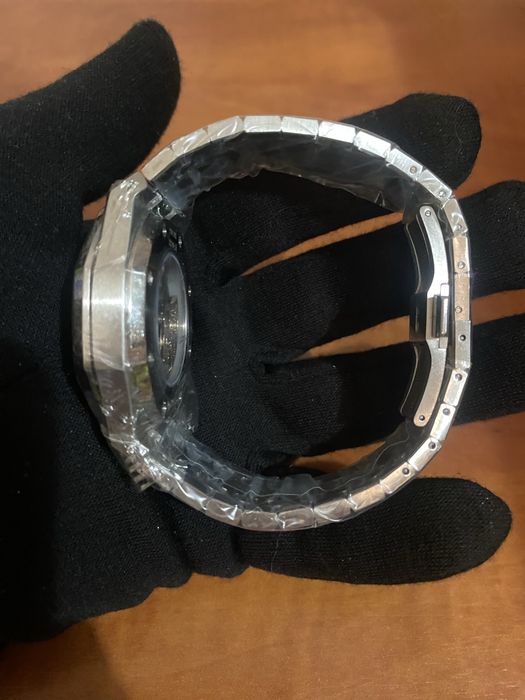 Audemars Piguet Royal Oak Frosted Silver Dial *NOVO*