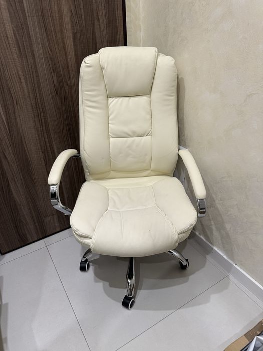 Krzesło obrotowe biurkowe