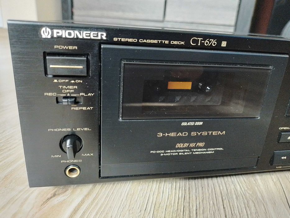 Magnetofon Pioneer CT-676