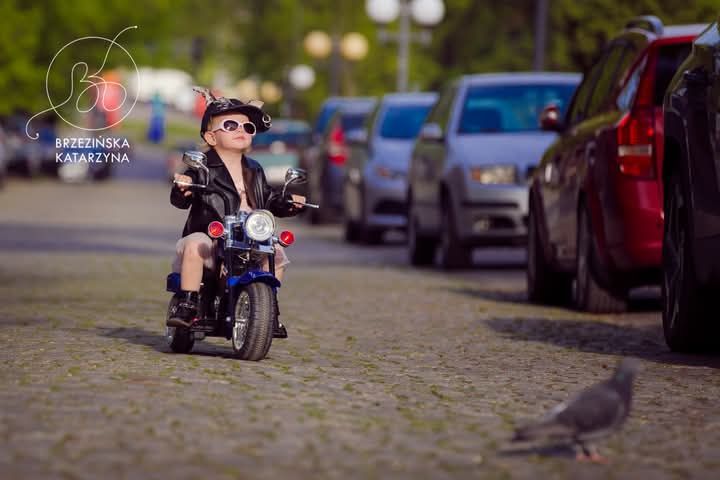 Mini sesja dziecięca na motorze – Ruda Śląska / Katowice 5 zdjęć