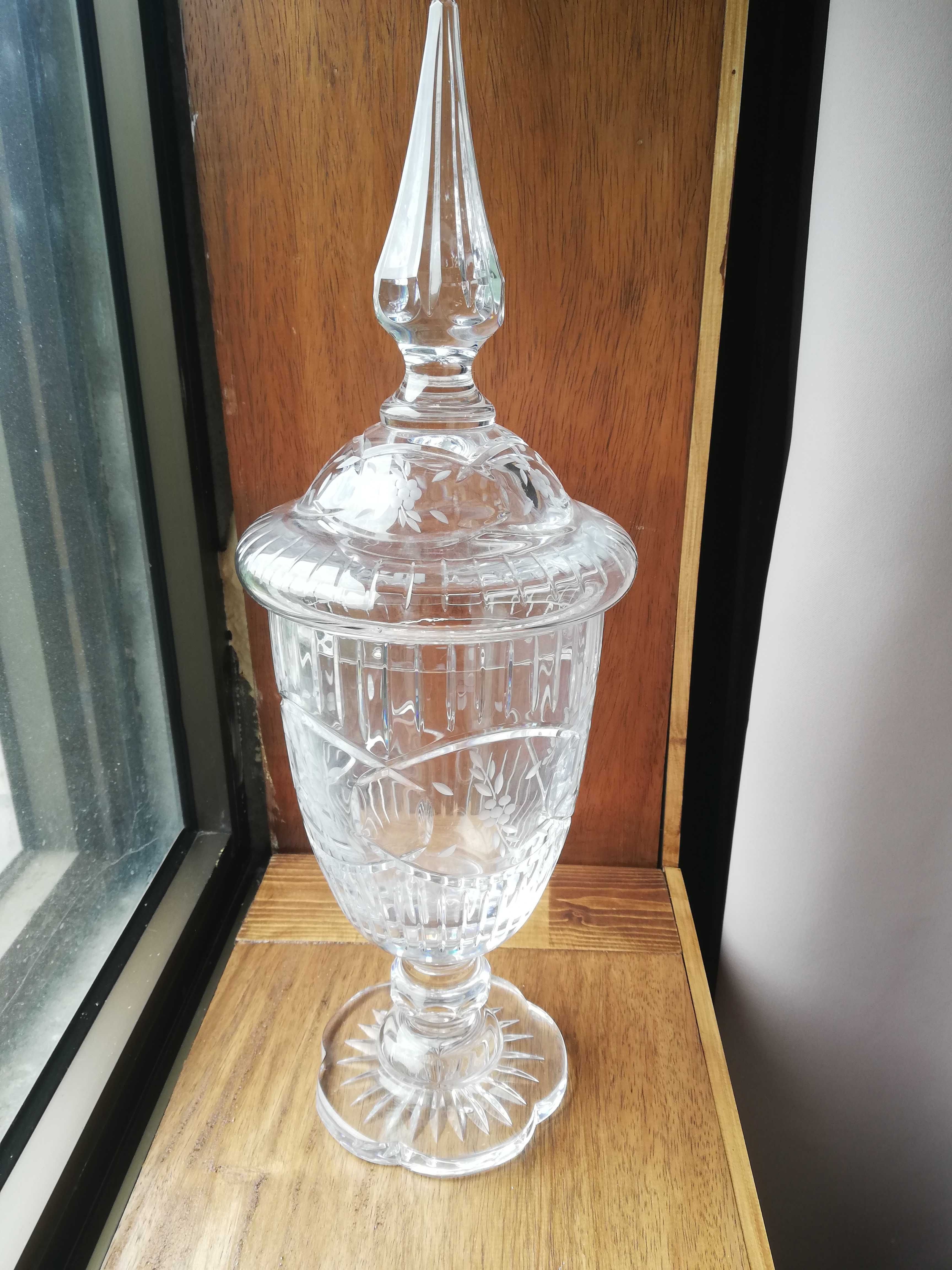 Taça com tampa - Lyra Glass Cup