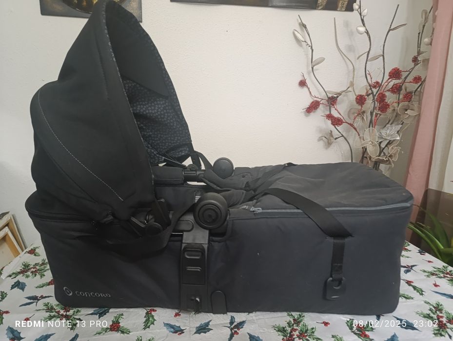 Alcofa de bebé para carrinho