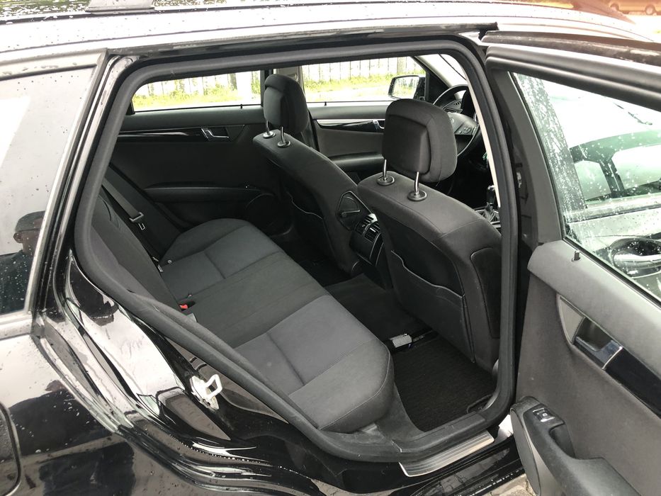 Mercedes Elegance  c 200 kompressor lpg  2010 z Niemiec