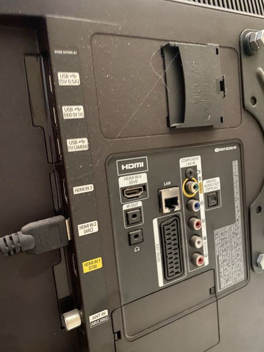 Led телевизор Samsung UE32F6330AK