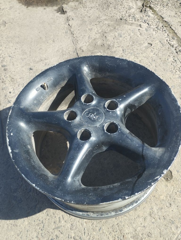 Легкоспланні диски r15 5 /112