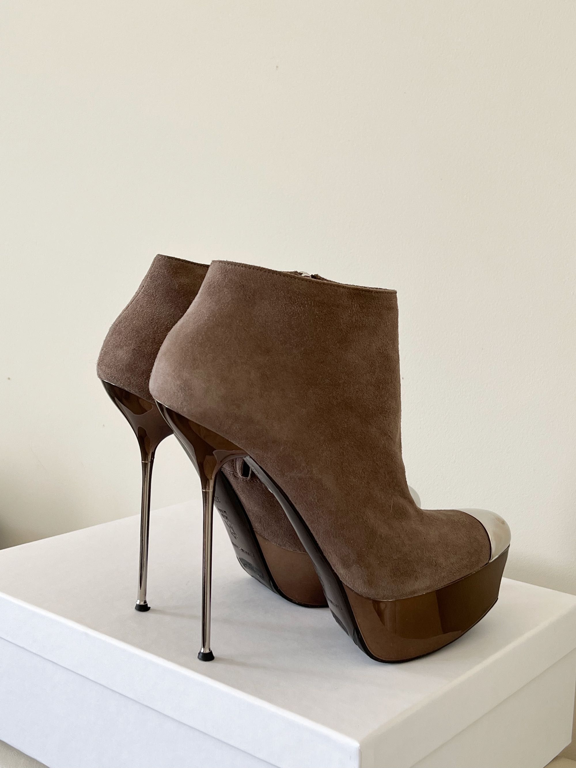 Gianmarco Lorenzi botki 37,5