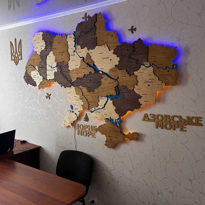 Дерев'яна мапа України з підсвіткою річок карта Украины с подсветкой