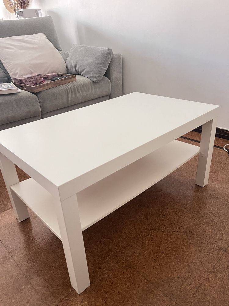 Mesa de centro branca