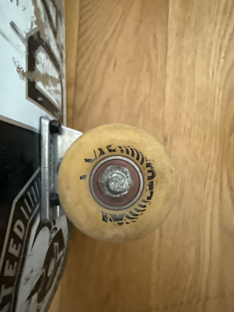 Skate Independet Redbones