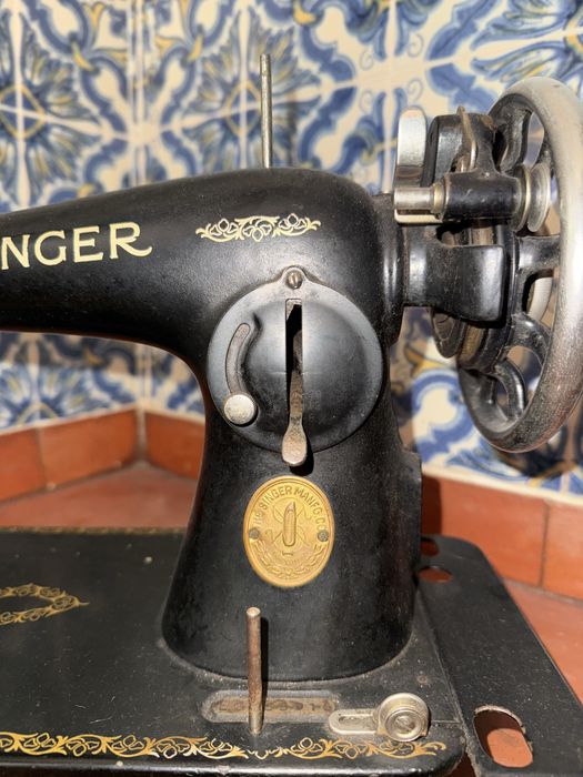 Maquina de costura Singer