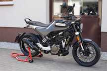 Husqvarna Svartpilen 125 ABS, od pierwszego właściciela! Bezwypadkowa! Niemcy Vitpilen