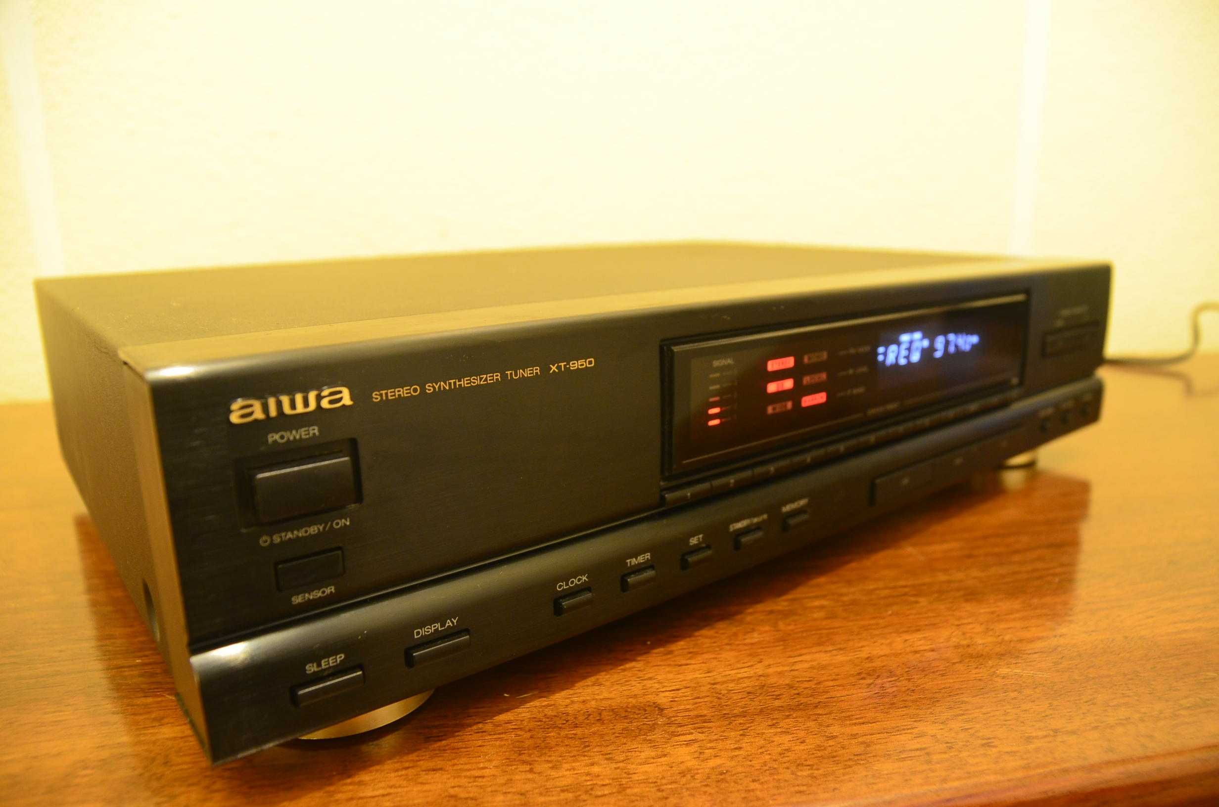 Rádio Aiwa XT-950