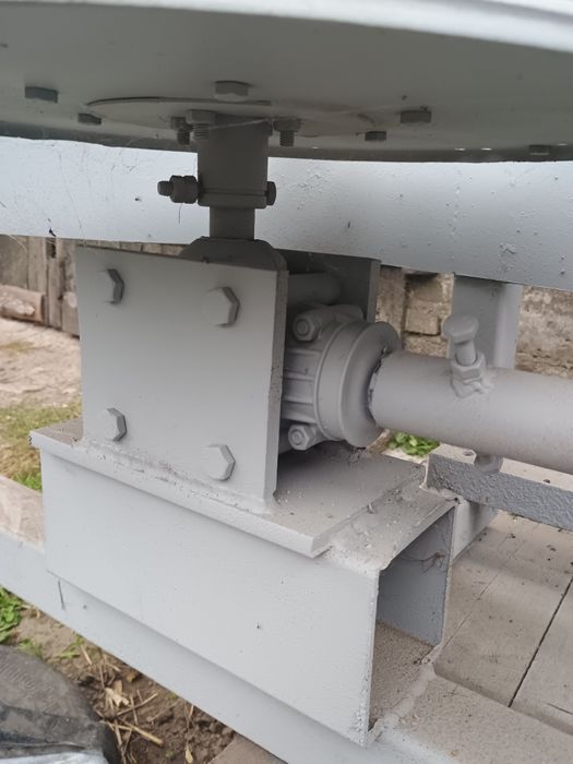 Adapter przystawka do rozrzutnika do wapna