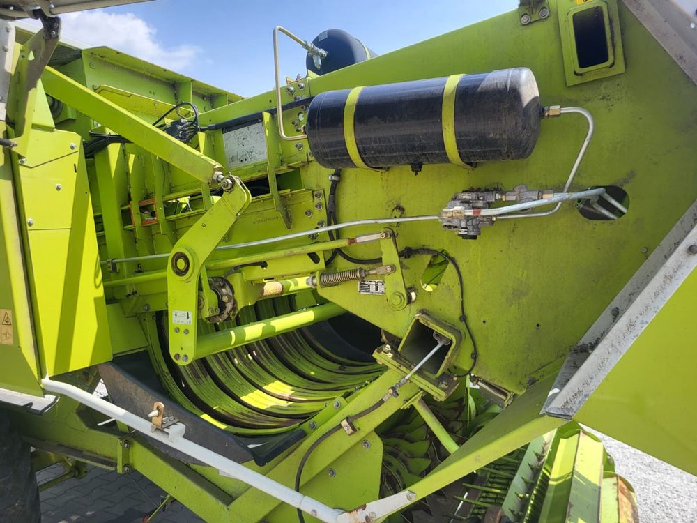 CLAAS Quadrant 2200 prasa kostkujaca, z Niemiec , stan BDB, umowa