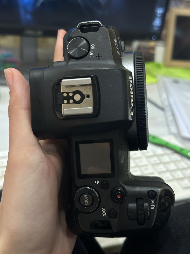 Камера Canon eos R