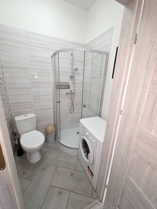 Tania kawalerka dla 1 osoby- blisko busa pracowniczego