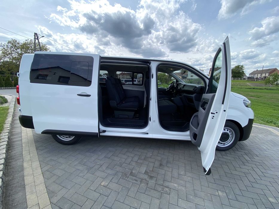 Wynajem Bus 9-os Toyota Proace  Winiety GRATIS wolne terminy wakacje