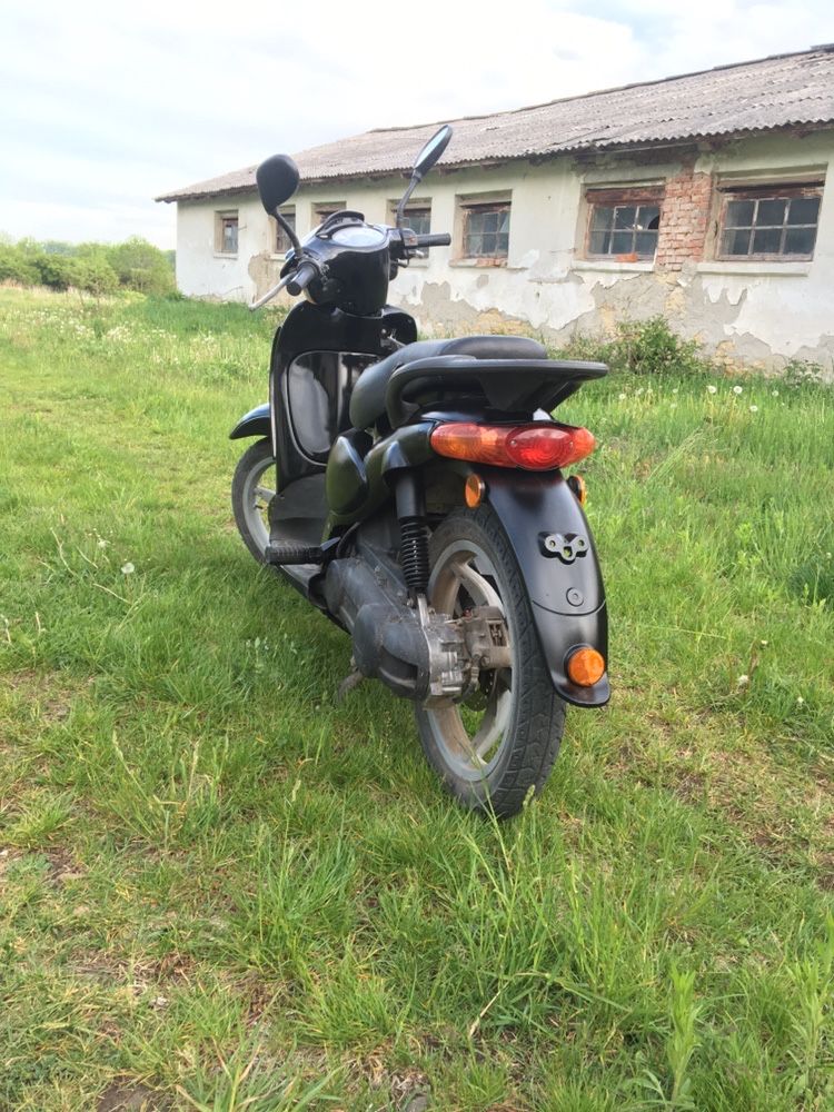 Aprilia scarabeo 2001