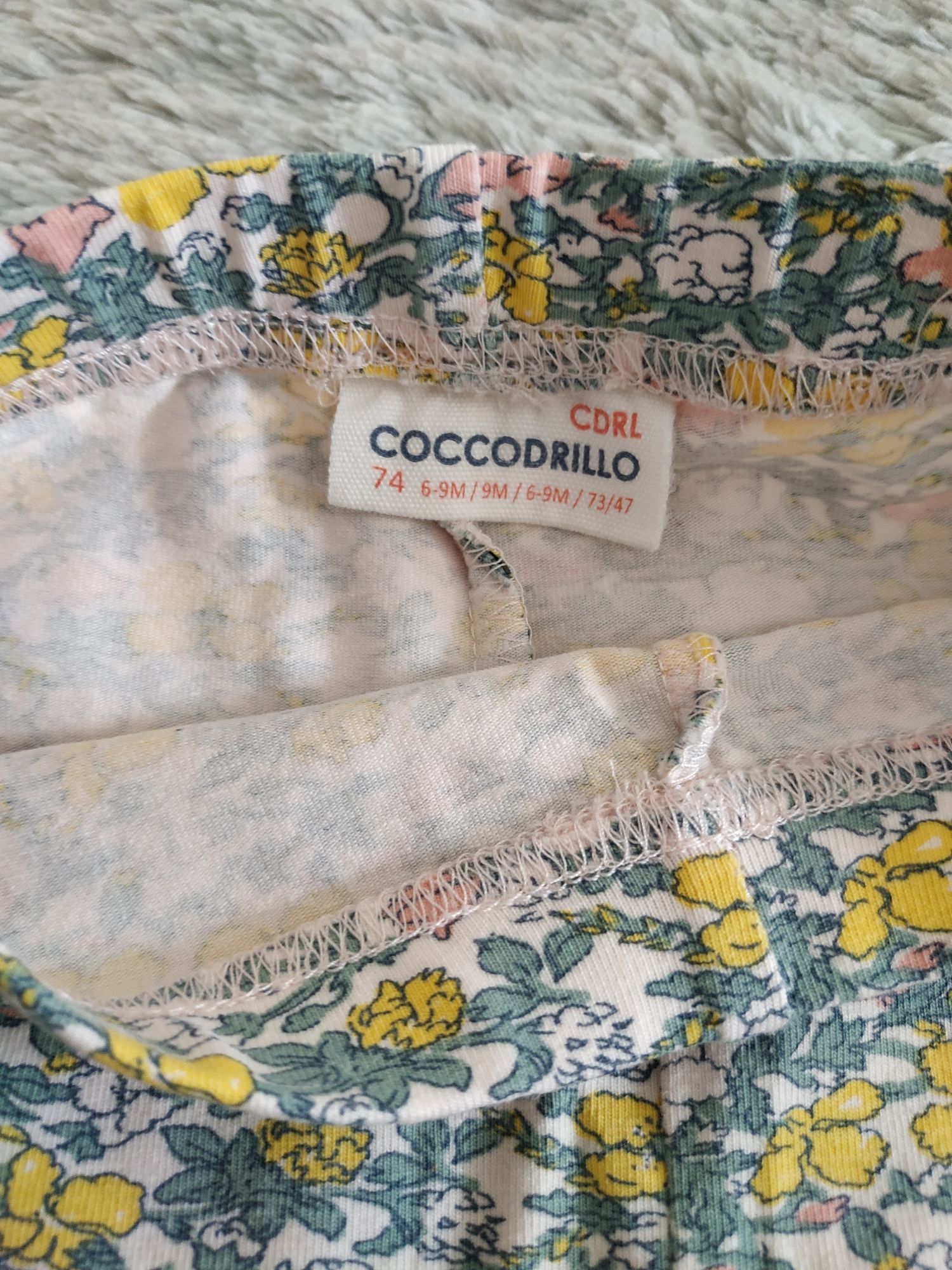 Legginsy dla dziewczynki/kwiatki/Coccodrillo/r.74