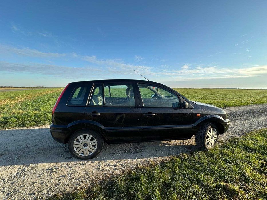 Ford Fusiona 1.6 benzyna