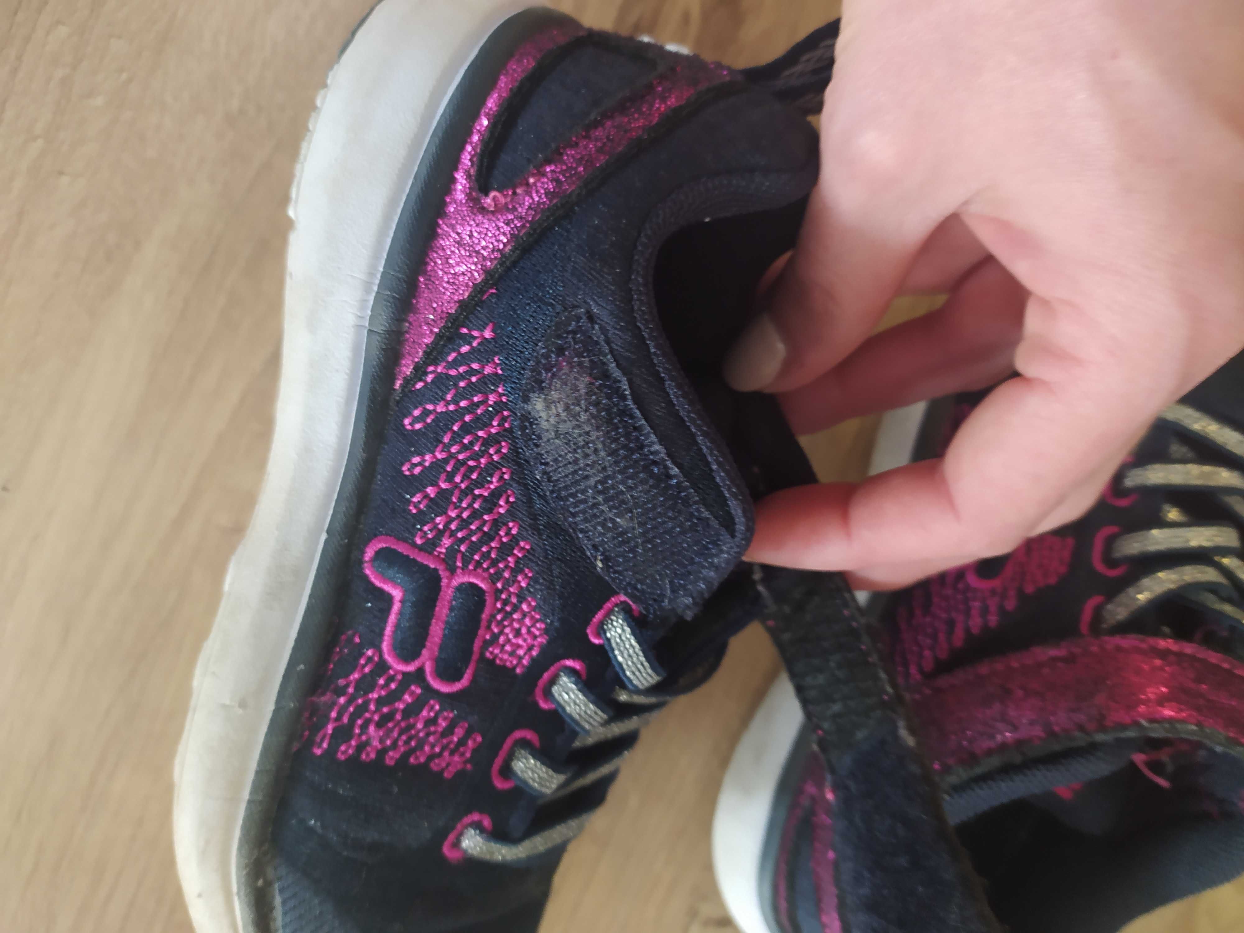 Buty sportowe adidasy sneakersy Fila granatowe różowe na rzepy r28