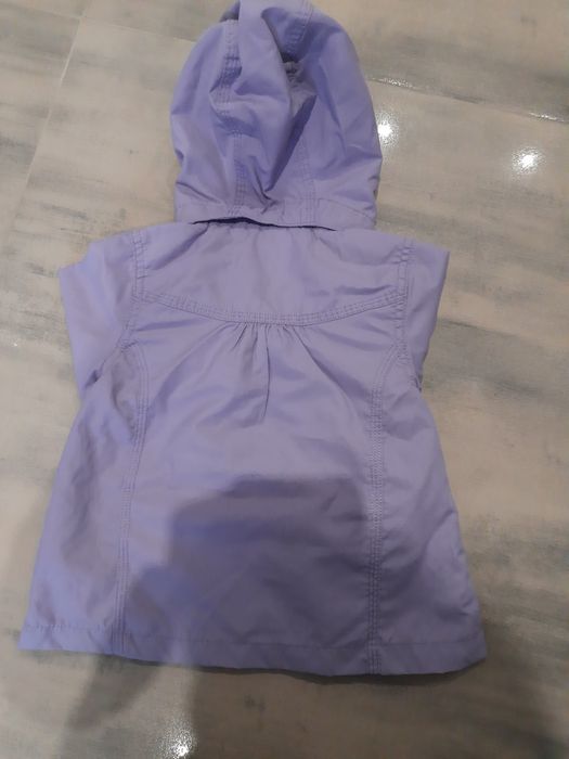 Kurtka wiatrówka rozmiar 74