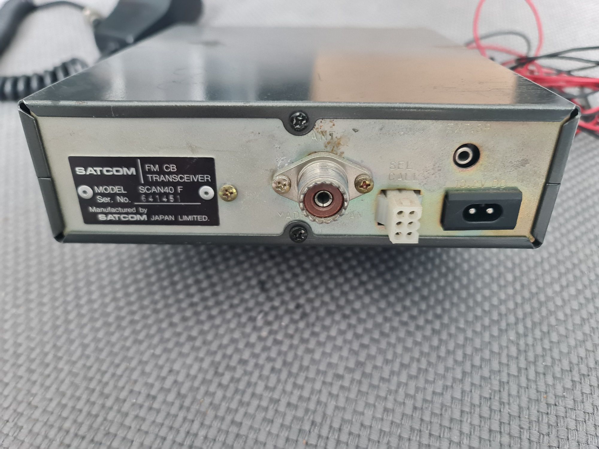 Zabytkowe CB radio Satcom Scan40F made in Japan