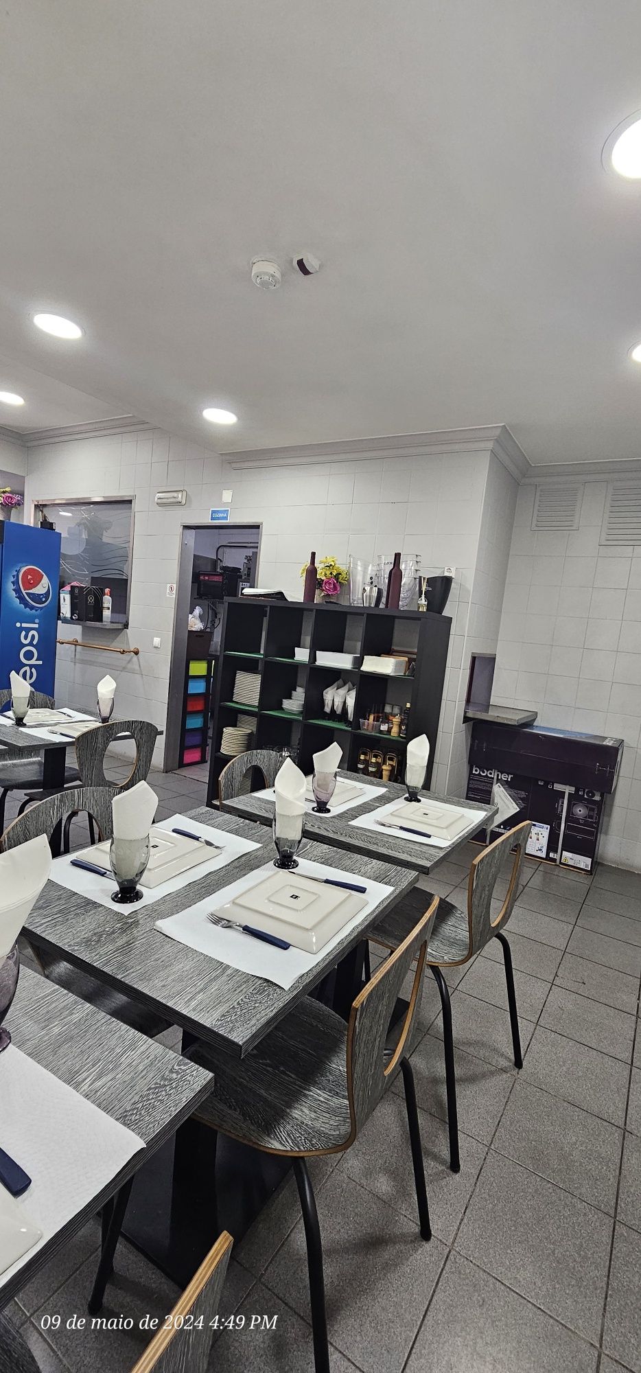 Trespasse de 2 restaurantes a funcionar