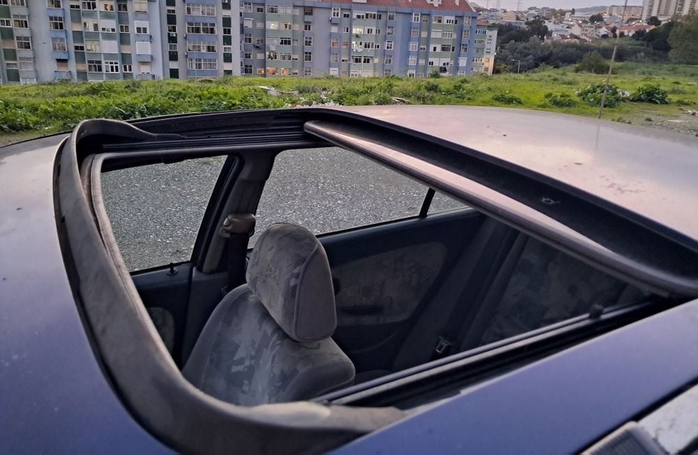 Mitsubishi Carisma 1.9 TD GLS