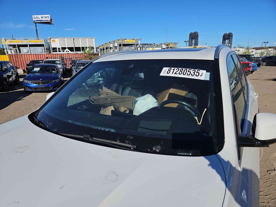 В дорозі BMW X5 01/2020 США