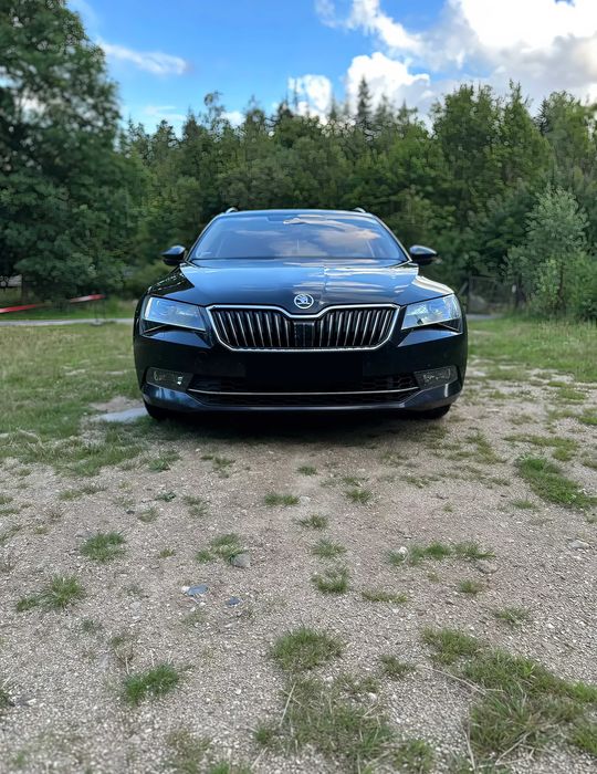 Skoda Superb      2018