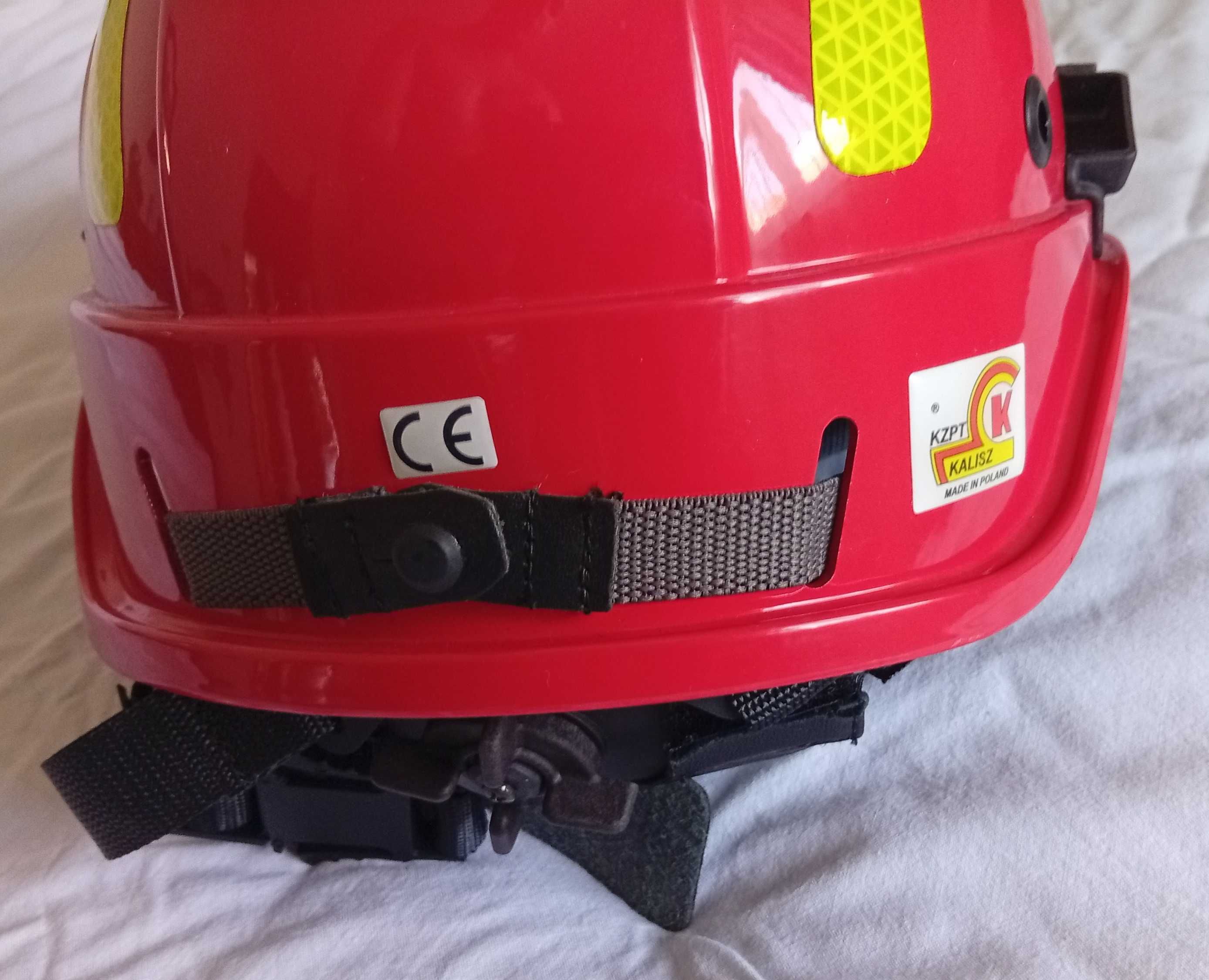 Capacete de segurança vermelho para bombeiro, escalagem