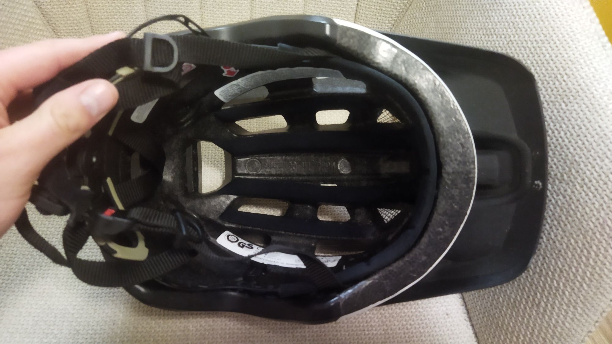 Kask Rowerowy Uvex Finale M 52-57 Stan bdb