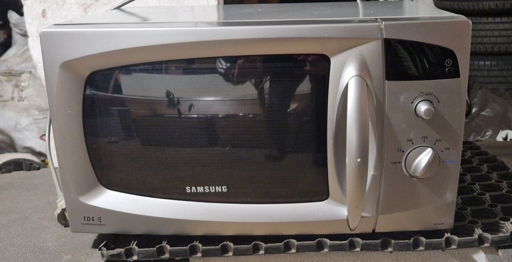 Mikrofala SAMSUNG