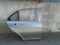 Drzwi tył prawe Mercedes W204 Sedan nr4009