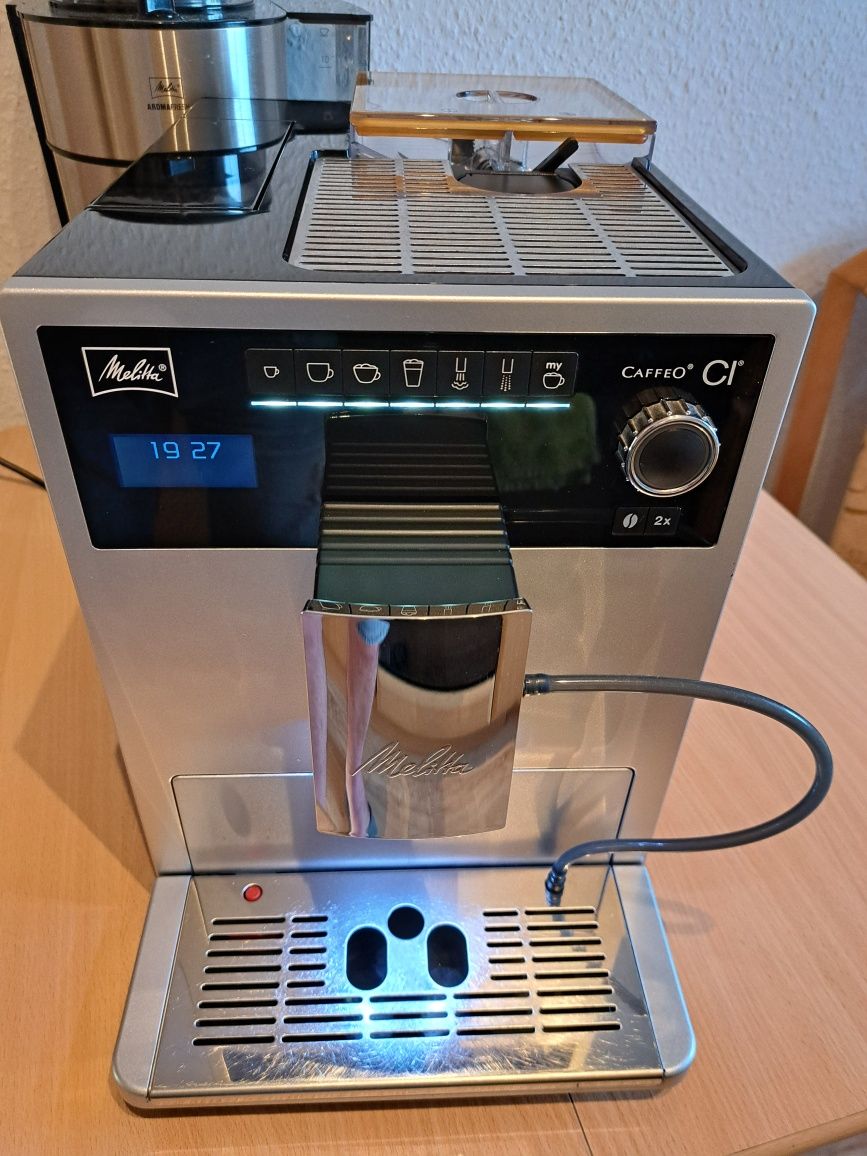 Кавомашина автоматична Melitta Caffeo CI.