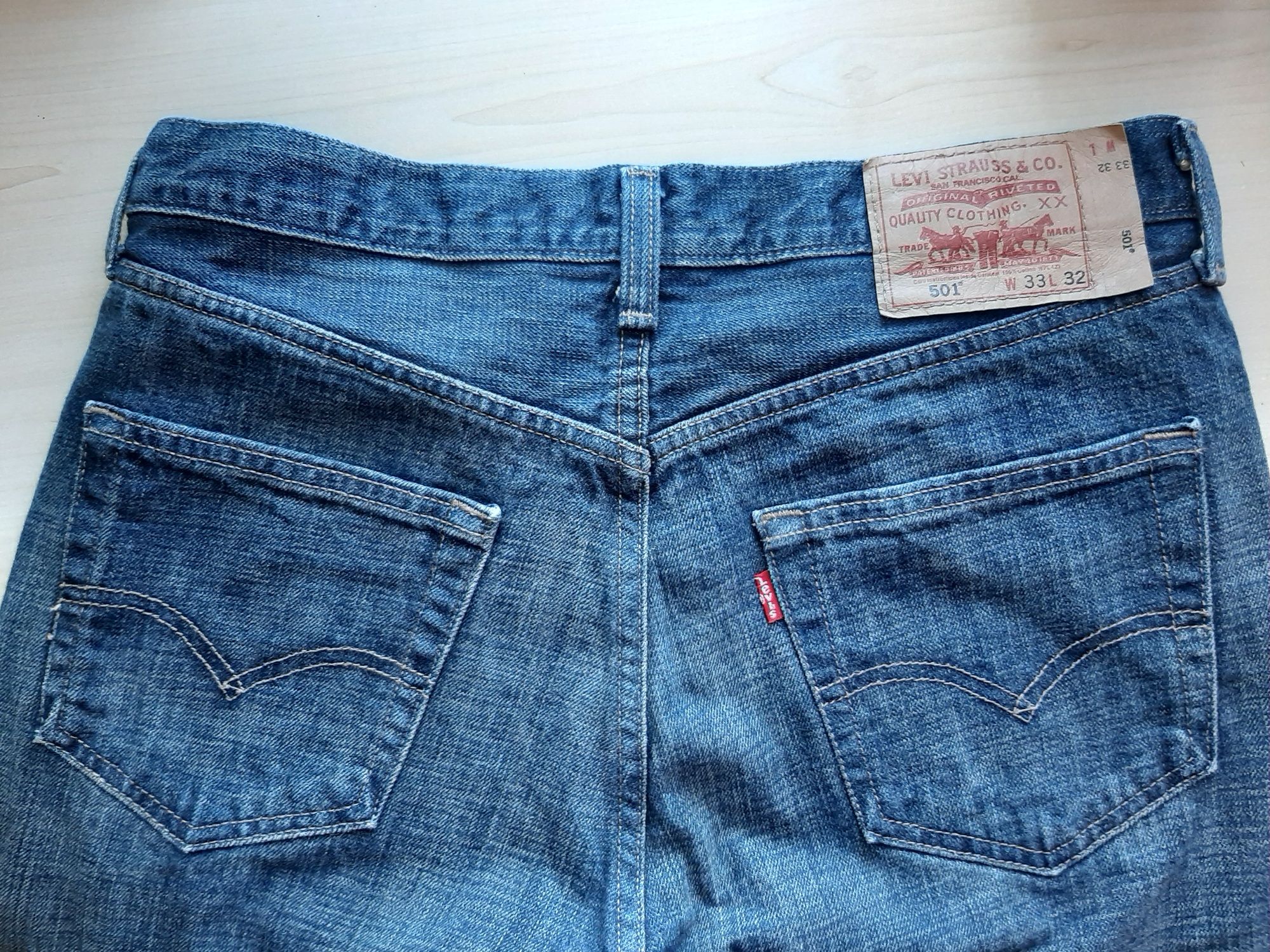 Продам джинсы фирмы "Levis" (Гаити).Модель-501.