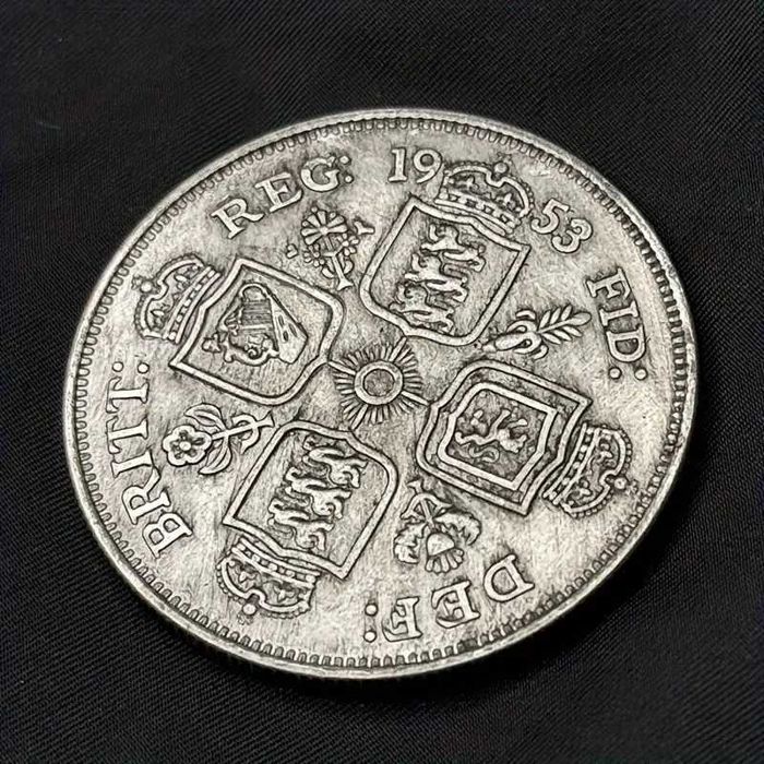 Монета 1953 года Элизабет II Корона  с Лавровым Венком