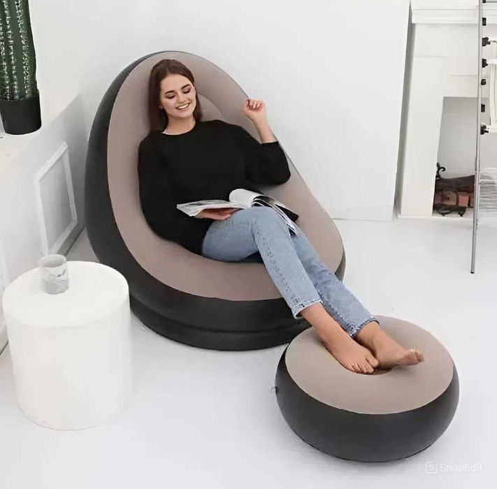 Надувний диван з пуфом крісло надувне ліжко велюрове садове крісло