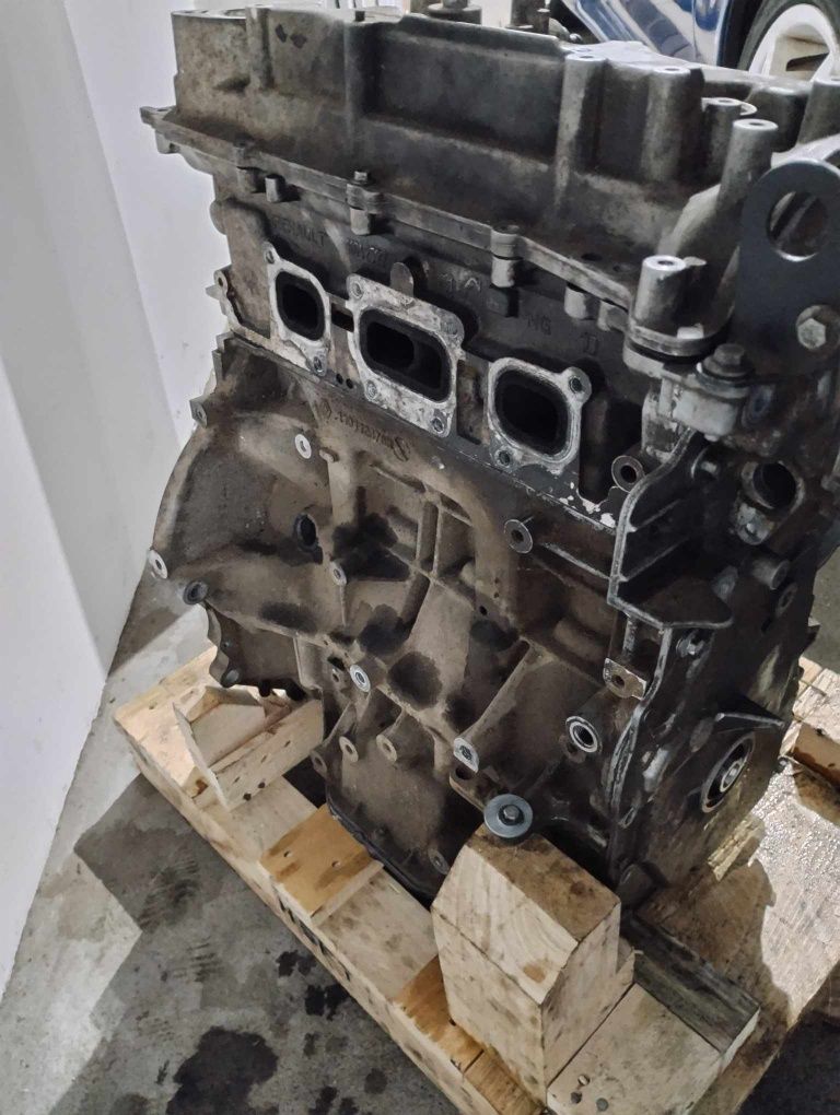 Słupek, silnik 1.2 DIG-T Nissan Juke F15