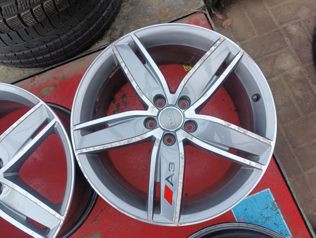 5x112 Alufelgi 19 Audi A3 8V 8P S3 RS3  8V0 S-line 8Jx19 ET49 kpl 4SZT