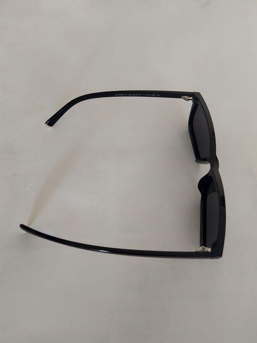 Окуляри сонцезахисні, фірми Atmosfera.