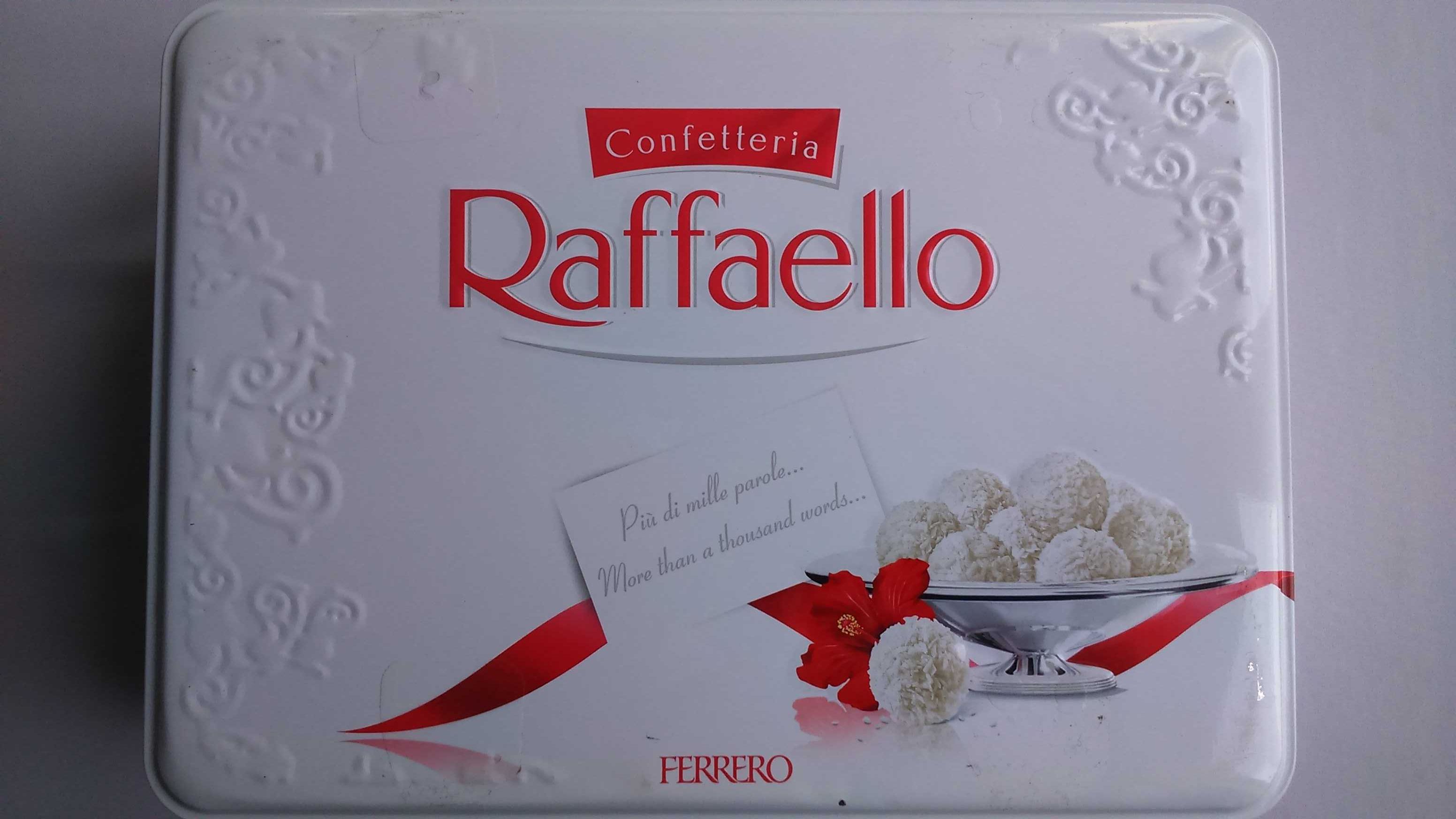 Металеві коробки від цукерок   Raffaello  металічні
