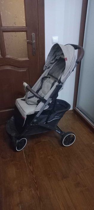 Коляска прогулянкова Карело Астра