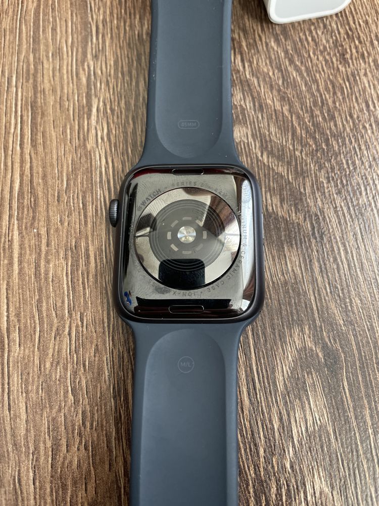 Apple Watch 5-44mm
